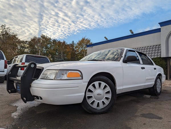 Buying Police Auction Cars Crown Vic Charger Caprice Tahoe Taurus Explorer  