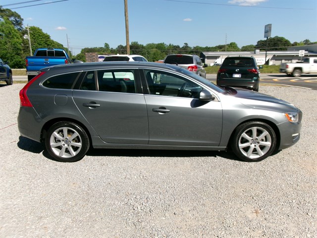 2017 Volvo V60, Stock No: 17519 MW70B0M7CE by Hometown Auto Mart
