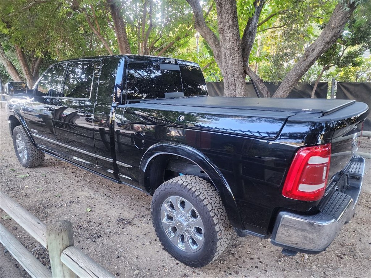 2022 Ram 2500 Limited photo 3