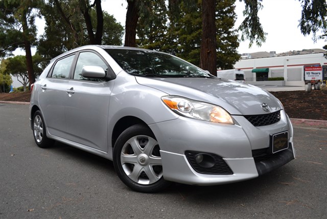 2009 Toyota Matrix S