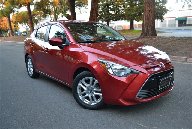 2017 Toyota Yaris iA