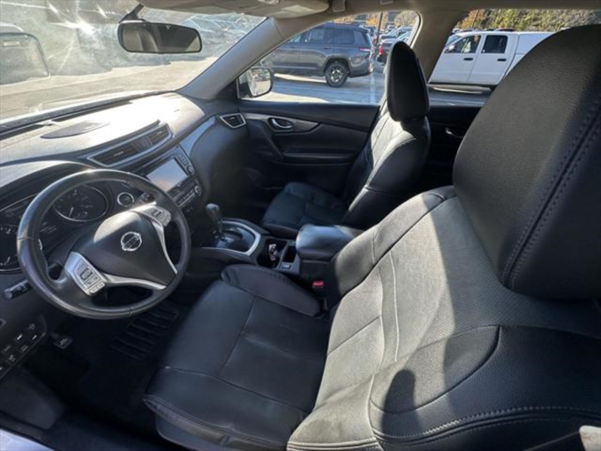 2016 Nissan Rogue SL - Photo 10