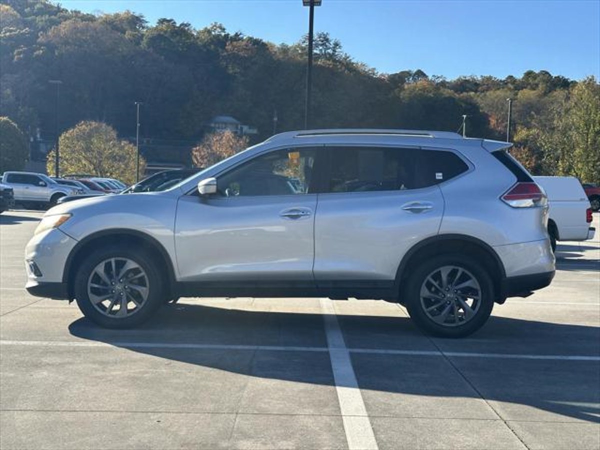 2016 Nissan Rogue SL - Photo 4