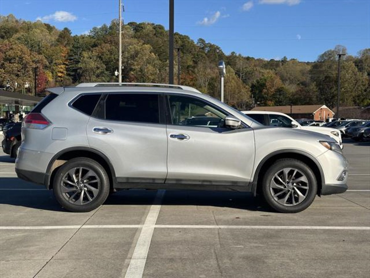 2016 Nissan Rogue SL - Photo 8