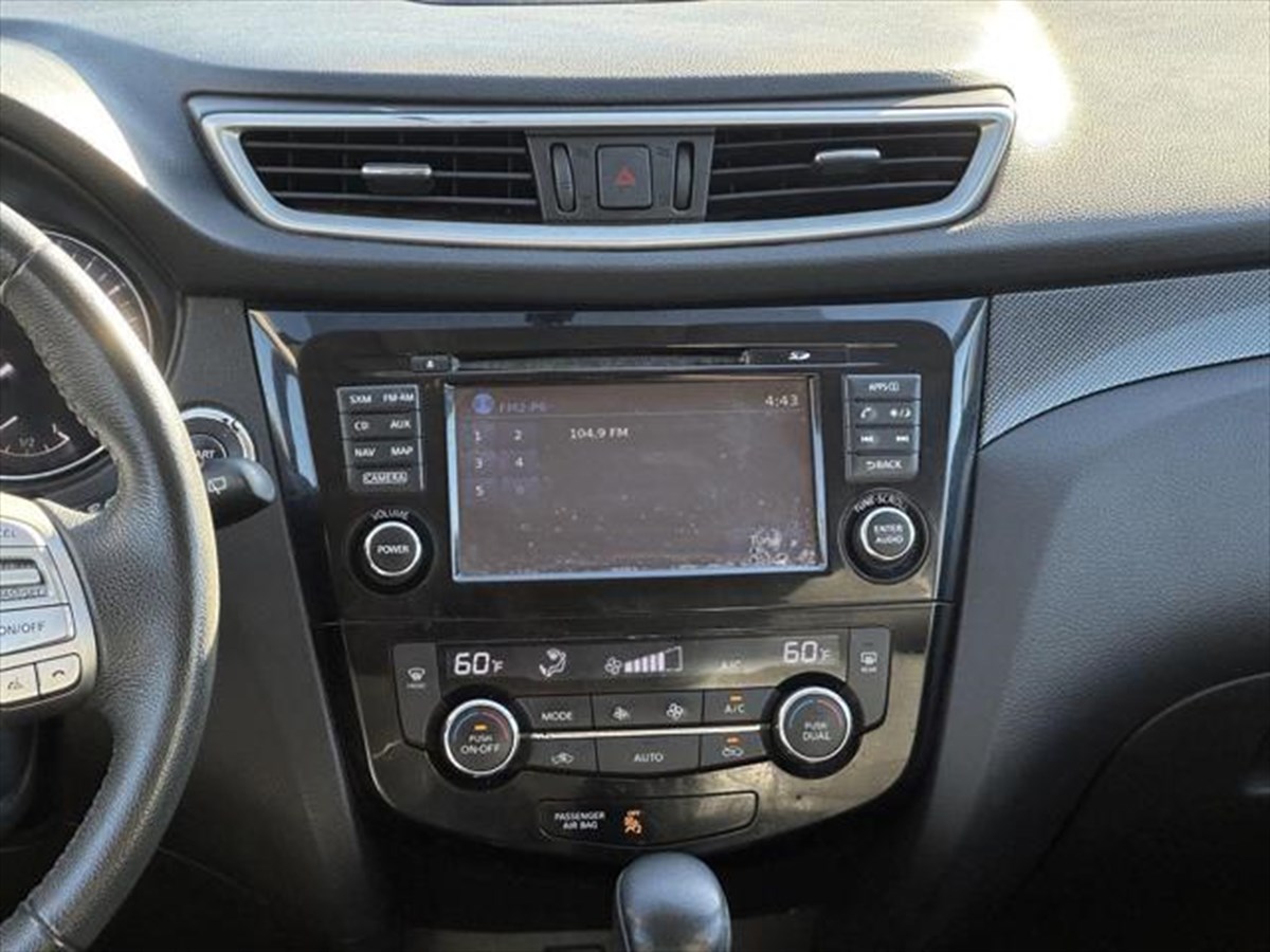 2016 Nissan Rogue SL - Photo 13