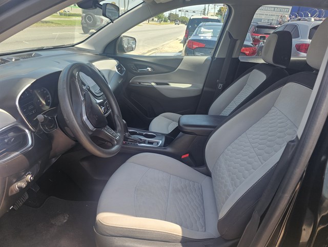 2018 Chevrolet Equinox LS - Photo 8
