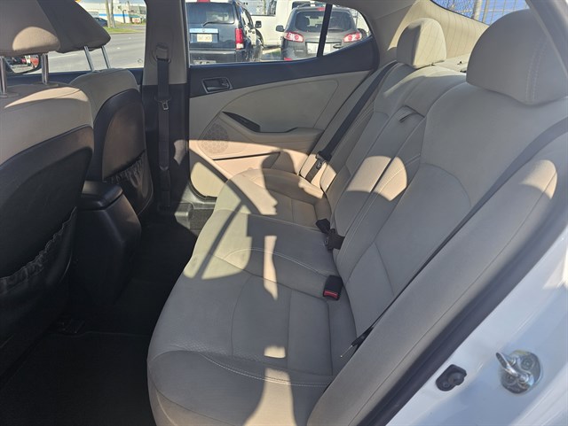 2014 Kia Optima LX - Photo 10