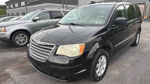 2010 Chrysler Town & Country