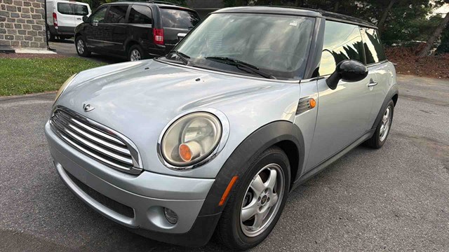 2007 MINI Cooper -'s photo