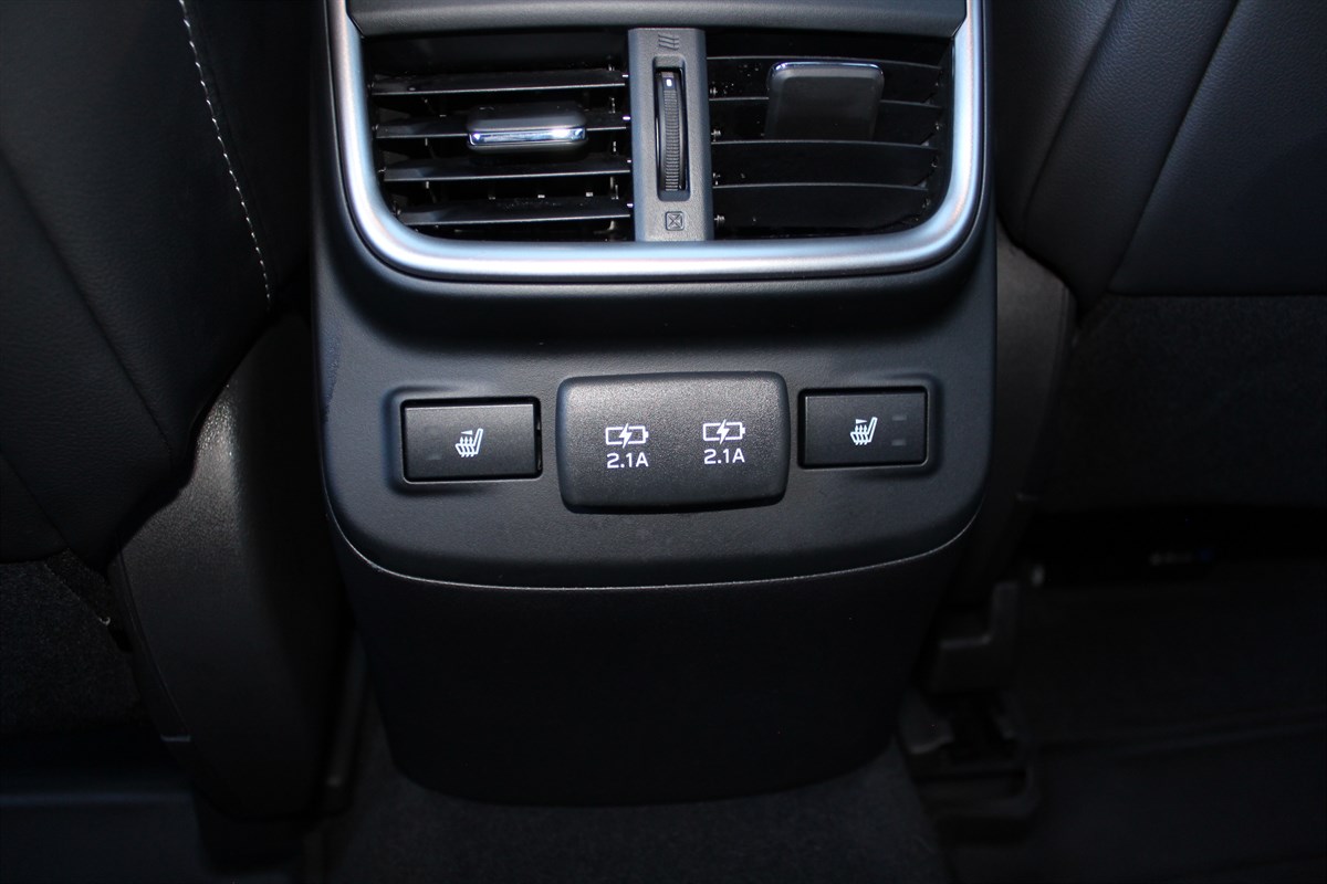 2022 Subaru Outback Limited photo 24