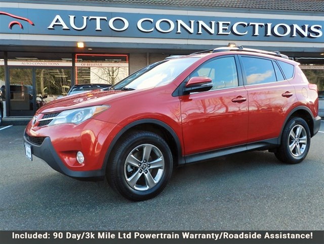 2015 Toyota RAV4 XLE's photo