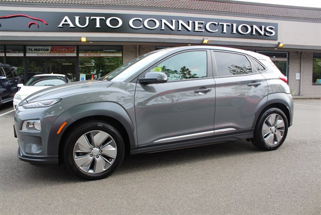 2021 Hyundai Kona Electric Limited's photo