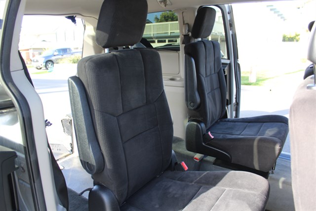 Dodge Grand Caravan photo 10