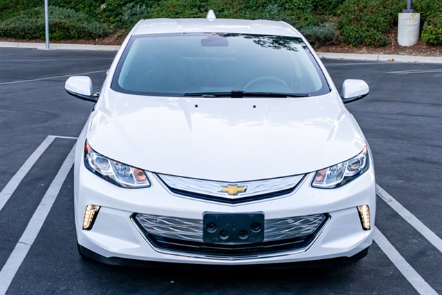 Chevrolet Volt photo 12