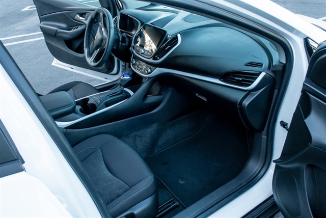 Chevrolet Volt photo 23