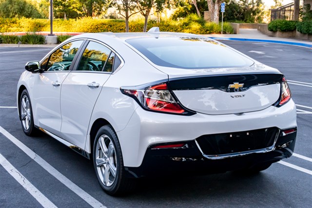 Chevrolet Volt photo 5