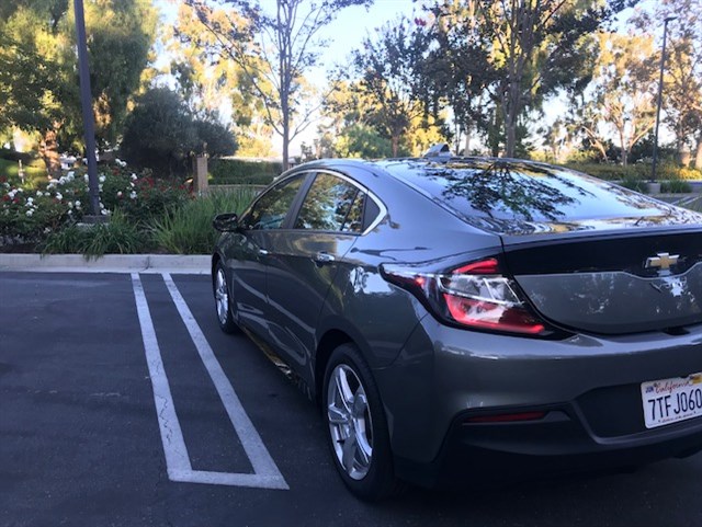 Chevrolet Volt photo 7