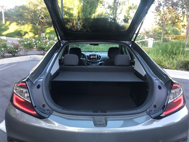 Chevrolet Volt photo 13