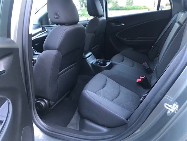 Chevrolet Volt photo 11