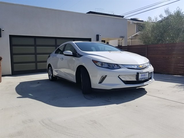 Chevrolet Volt photo 4