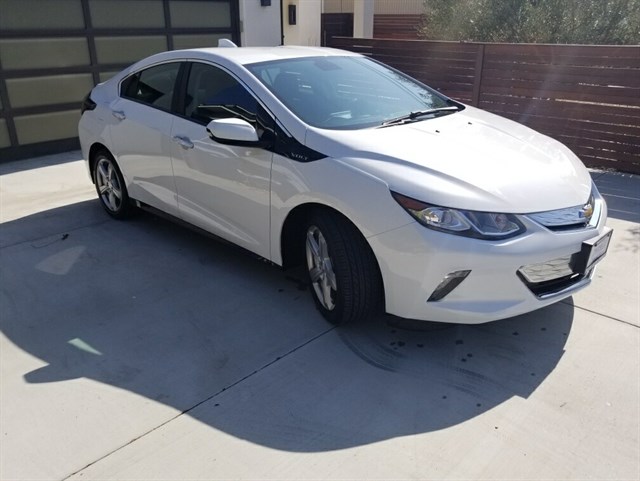 Chevrolet Volt photo 3