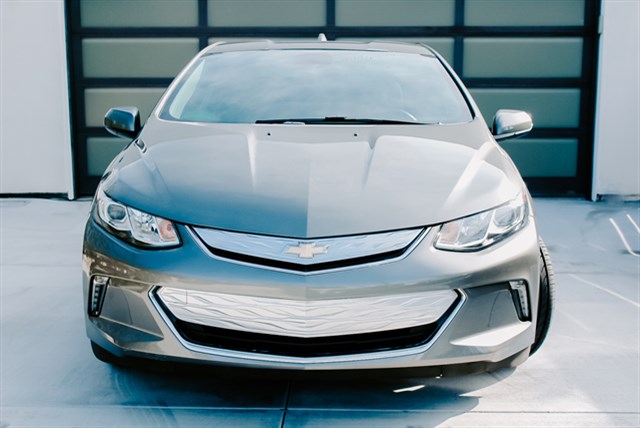 Chevrolet Volt photo 3