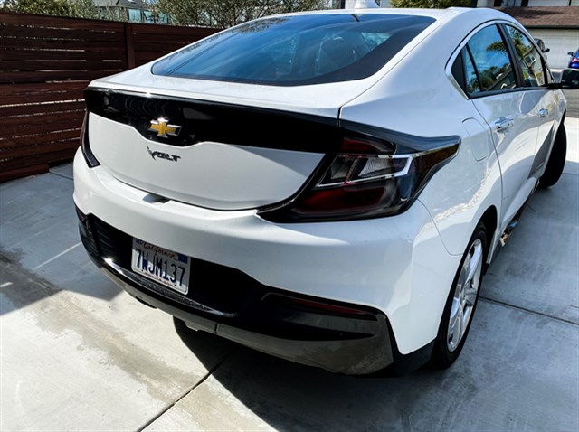 Chevrolet Volt photo 3