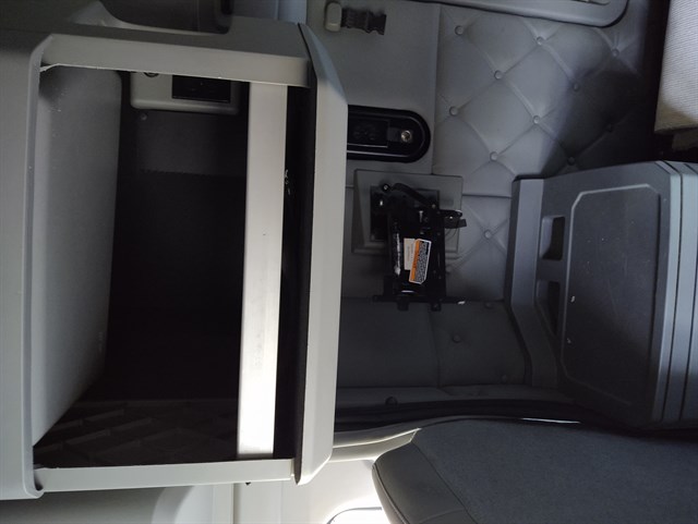 Kenworth T680 photo 13