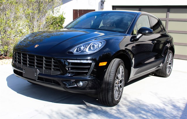 Porsche Macan photo 2