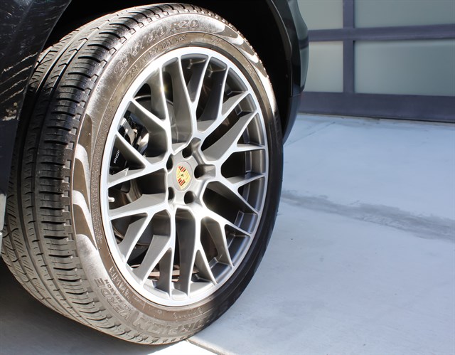 Porsche Macan photo 19