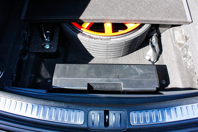 Porsche Macan photo 24