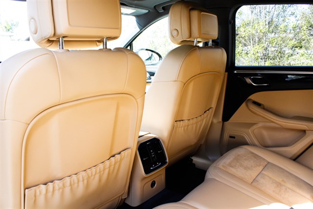 Porsche Macan photo 13