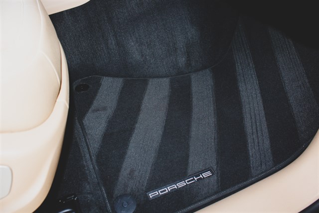 Porsche Macan photo 17