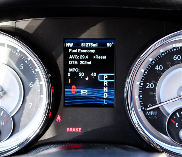 Chrysler 300 photo 7