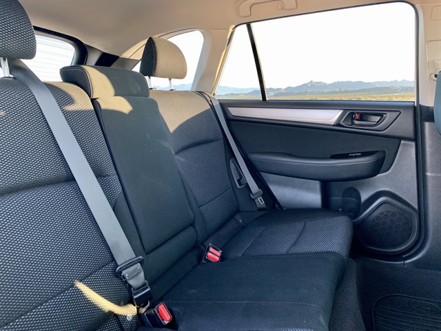 Subaru Outback photo 12