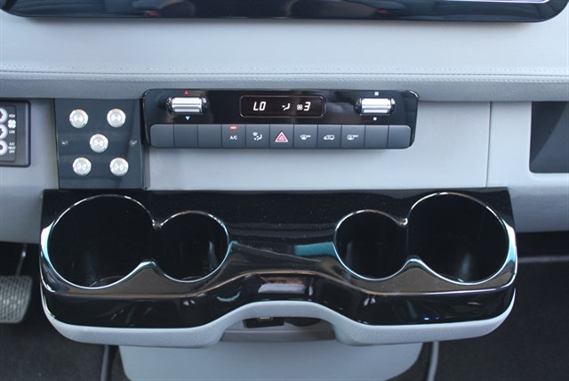 Mercedes-Benz Sprinter photo 26