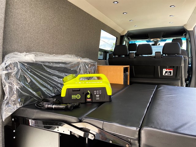 Mercedes Sprinter photo 25