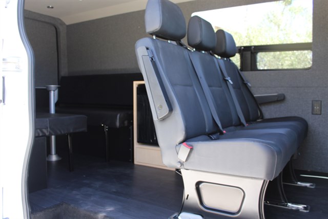 Mercedes Sprinter photo 13