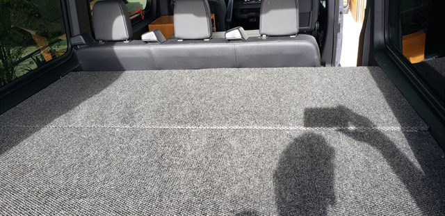 Mercedes-Benz Sprinter photo 39