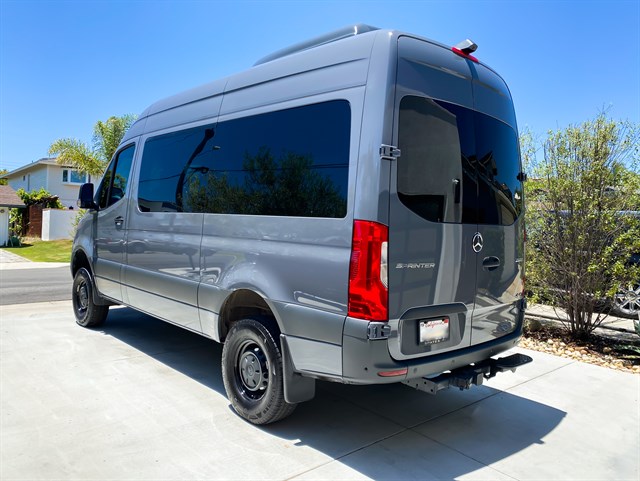 Mercedes-Benz Sprinter photo 8