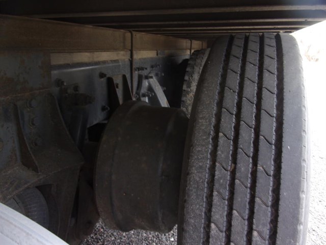 Freightliner Cascadia photo 15