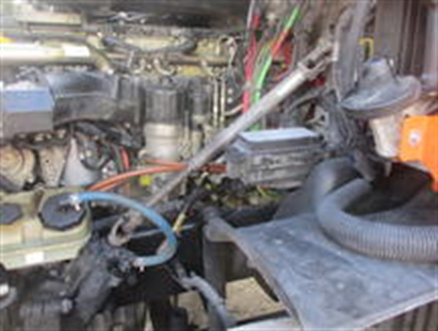 Freightliner Cascadia photo 9