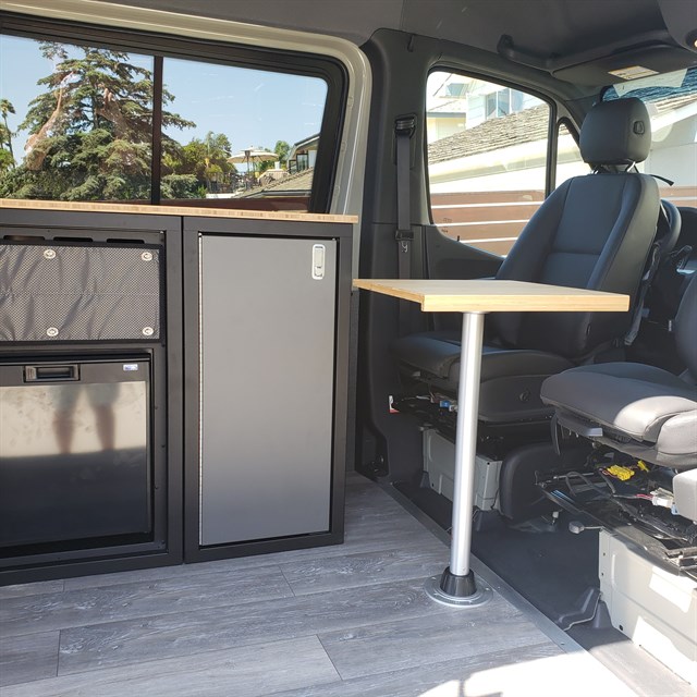 Mercedes-Benz Sprinter photo 5