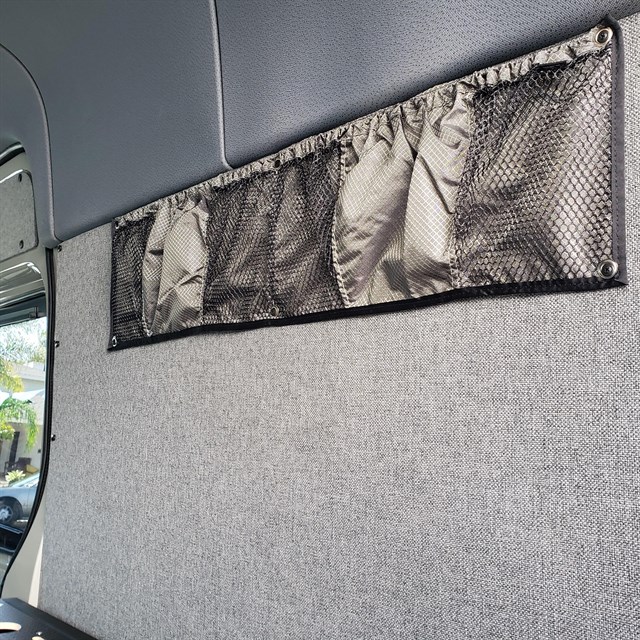 Mercedes-Benz Sprinter photo 20