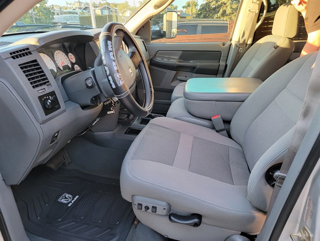 Dodge Ram photo 8