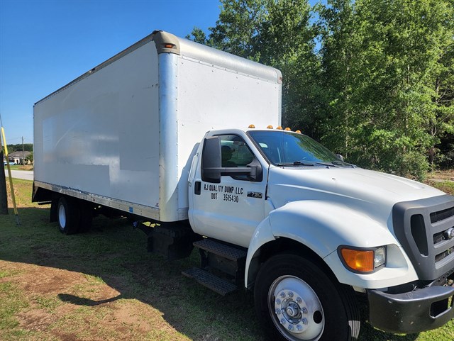 Ford F-750
