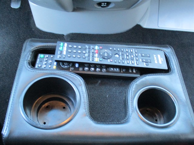 Mercedes-Benz Sprinter photo 17
