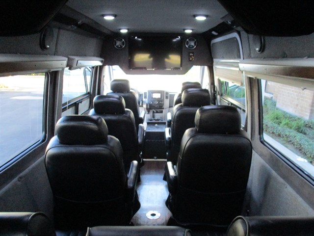 Mercedes-Benz Sprinter photo 22