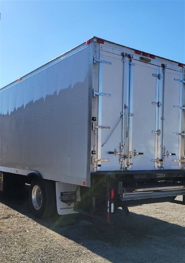 Freightliner M2 photo 4