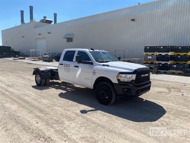 Ram 3500 photo 2